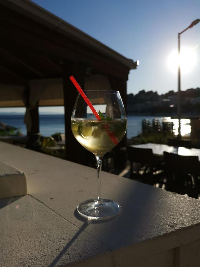 Apartmani California Podgora Bagian luar foto