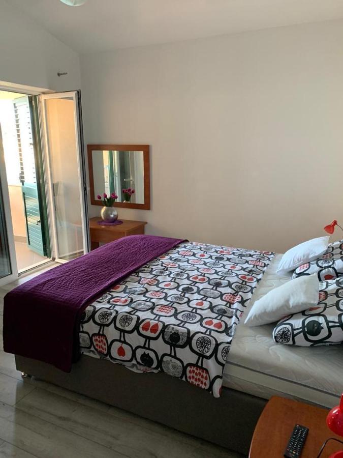 Apartmani California Podgora Bagian luar foto